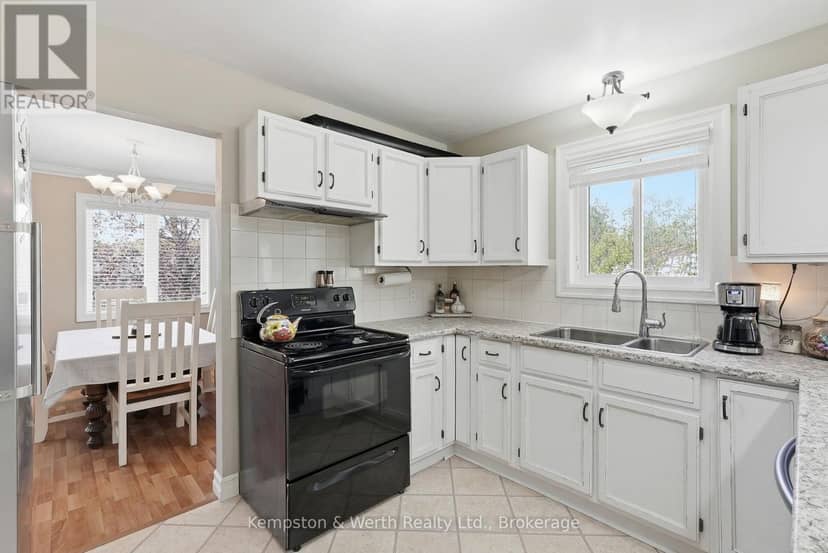 24 Jordan Drive — photo 13 of 40
