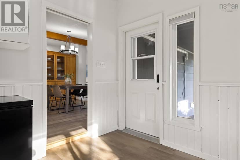 20 Ridge Avenue — photo 31 of 40