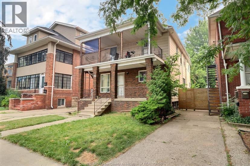 748 Pierre — photo 3 of 20
