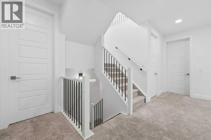 125 South Harmony Drive — photo 32 of 40