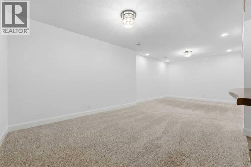 125 South Harmony Drive — photo 40 of 40