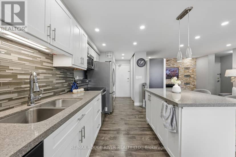 907 - 90 Ling Road — photo 16 of 38