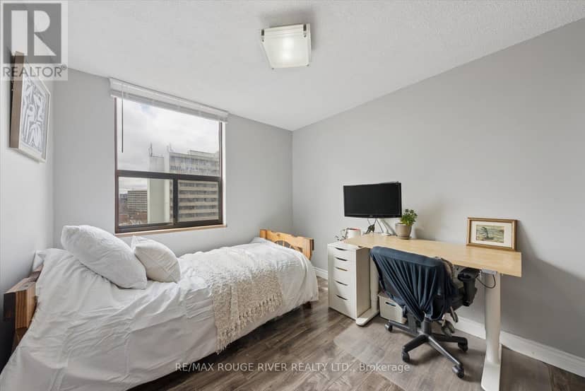 907 - 90 Ling Road — photo 24 of 38