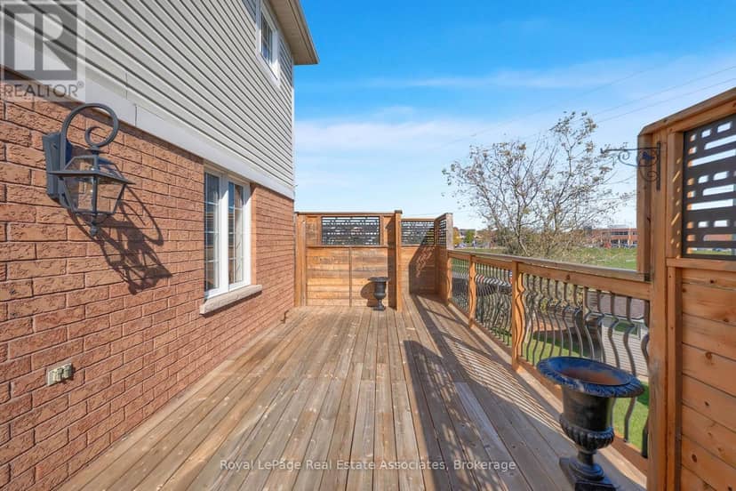31 Crockett Place — photo 12 of 40