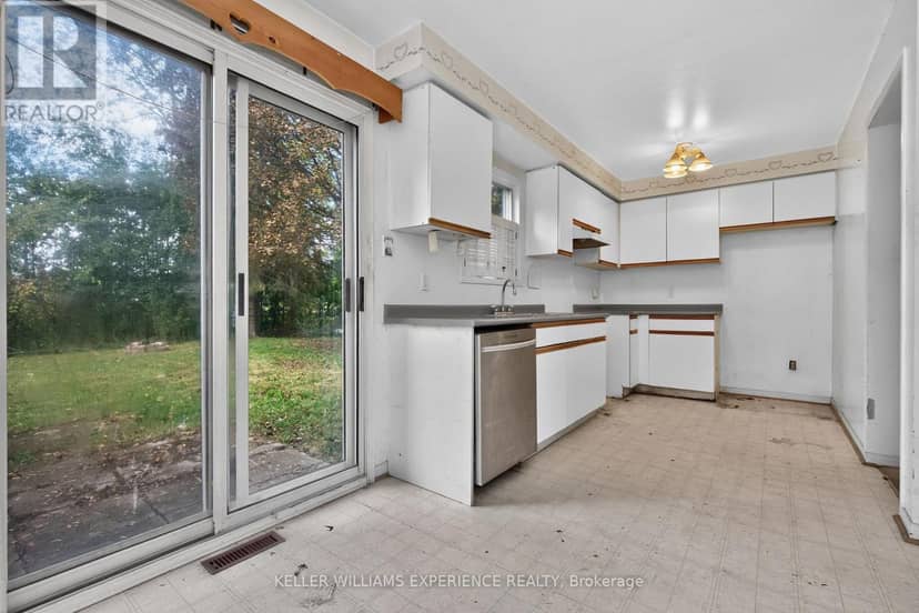 1920 Applewood Avenue, Innisfil, photo 4