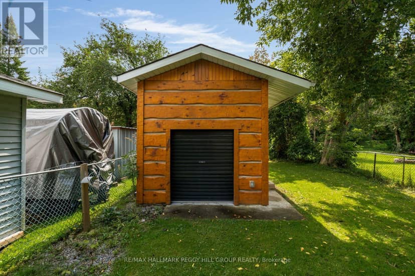 93 Bond Street, Orillia, photo 8
