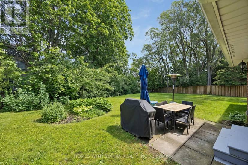 34 Rustywood Drive — photo 4 of 40