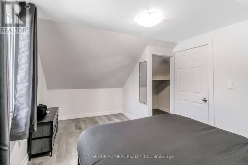 1942 Keen Street — photo 14 of 19