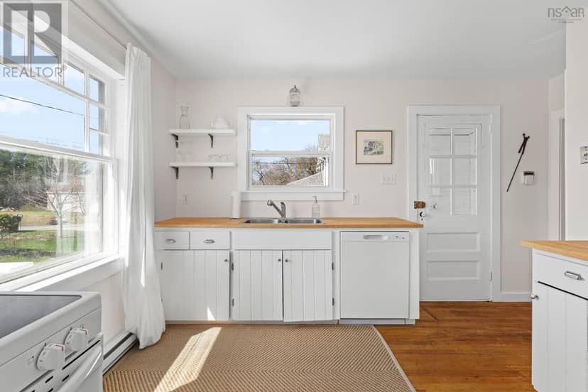 150 Chester Commons Road — photo 7 of 40