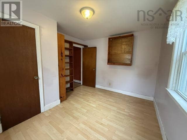 7813 7 Highway — photo 26 of 40