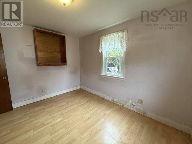 7813 7 Highway — photo 25 of 40