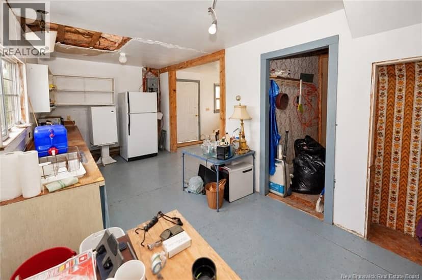112 White Head Road — photo 11 of 29
