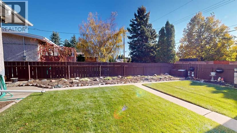 1416 18 Avenue S — photo 35 of 40