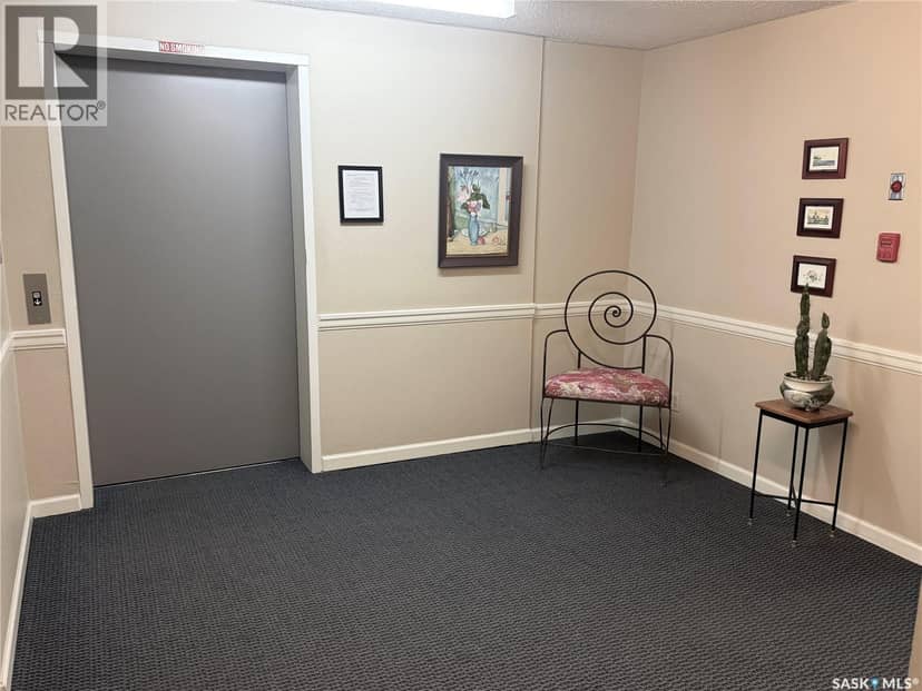 305 525 5th AVENUE N, Saskatoon, photo 2