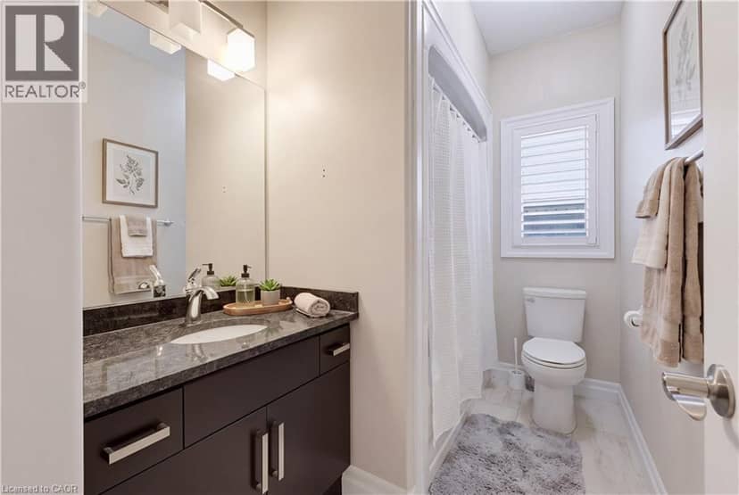2800 SHEFFIELD Place — photo 12 of 28