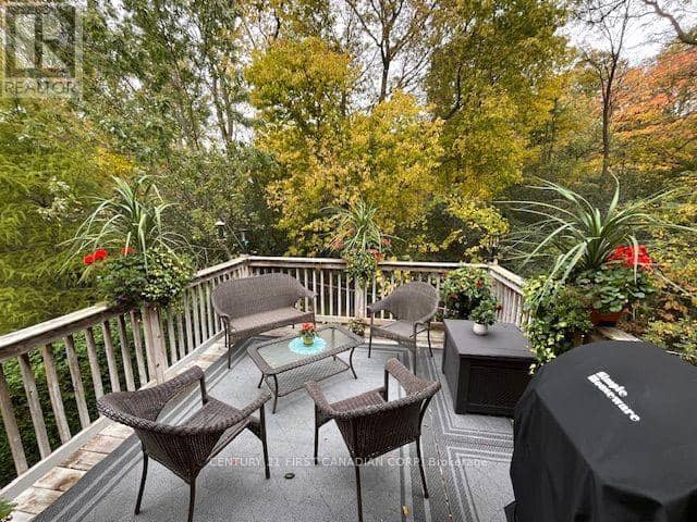 1611 Blackmaple Crescent — photo 25 of 29