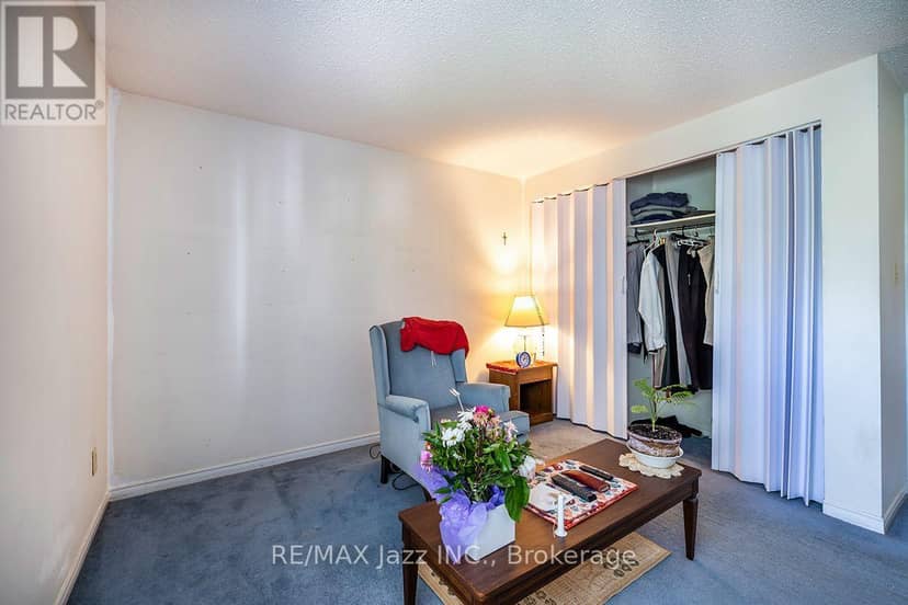 5 King Court — photo 19 of 29