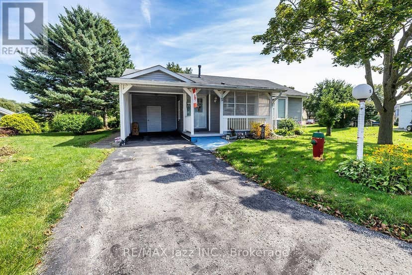 5 King Court — photo 2 of 29