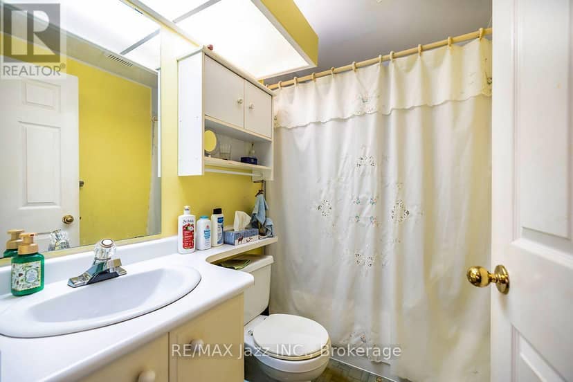 5 King Court — photo 20 of 29