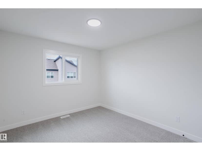 428 27 ST SW — photo 33 of 38