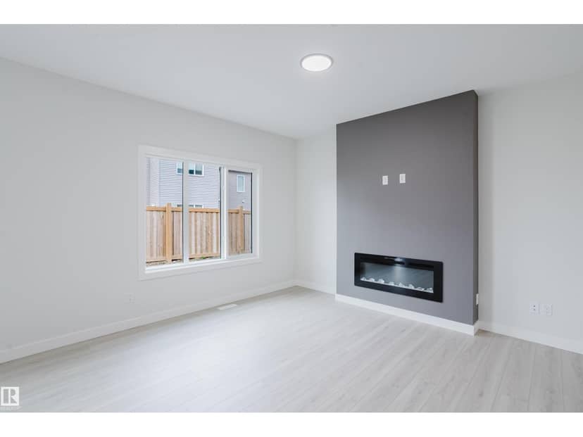 428 27 ST SW — photo 16 of 38