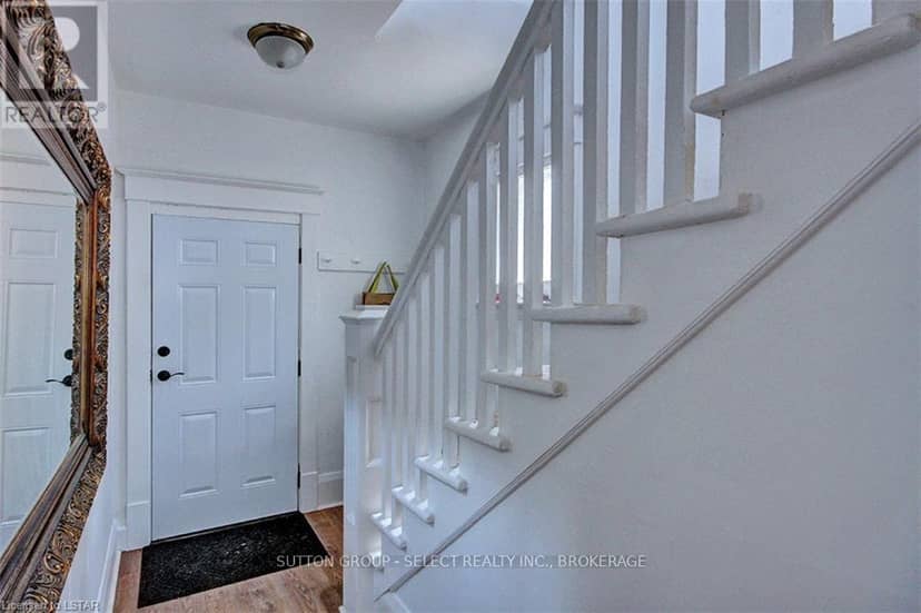 67 Hyla Street, London East, photo 4