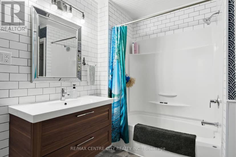 9664 Belmont Road — photo 17 of 40