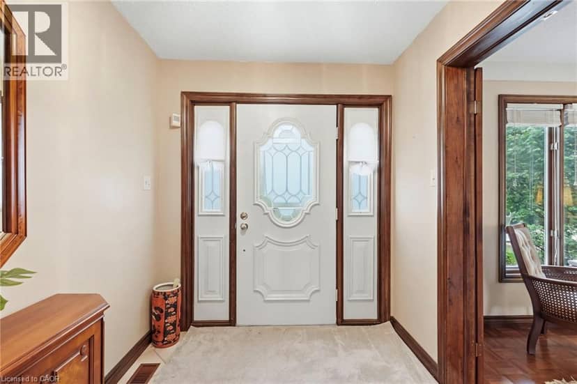 4 NELLIDA Crescent — photo 5 of 40