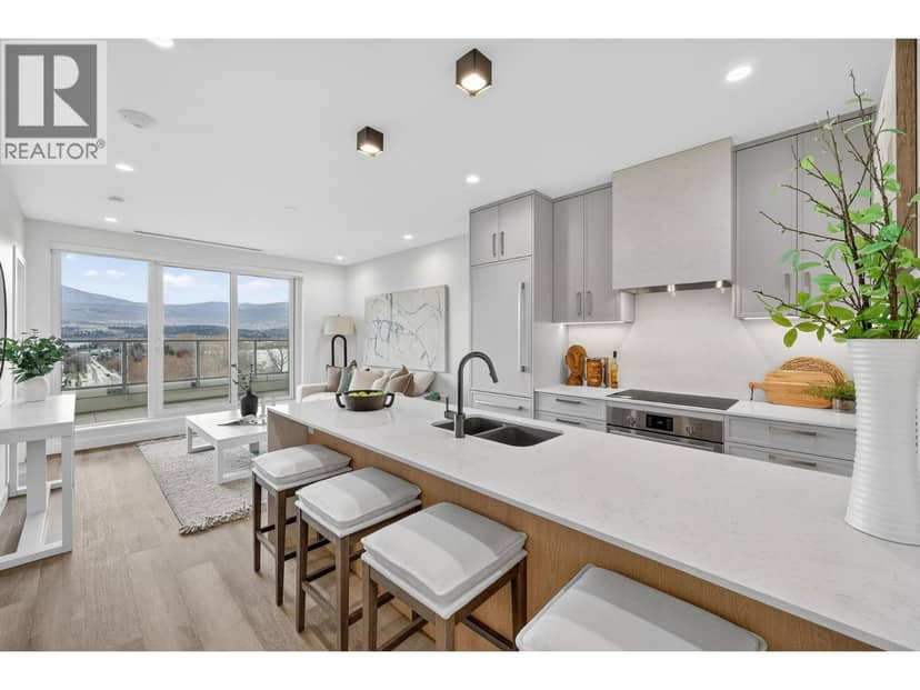 3340 Lakeshore Road Unit# 803, Kelowna, photo 2