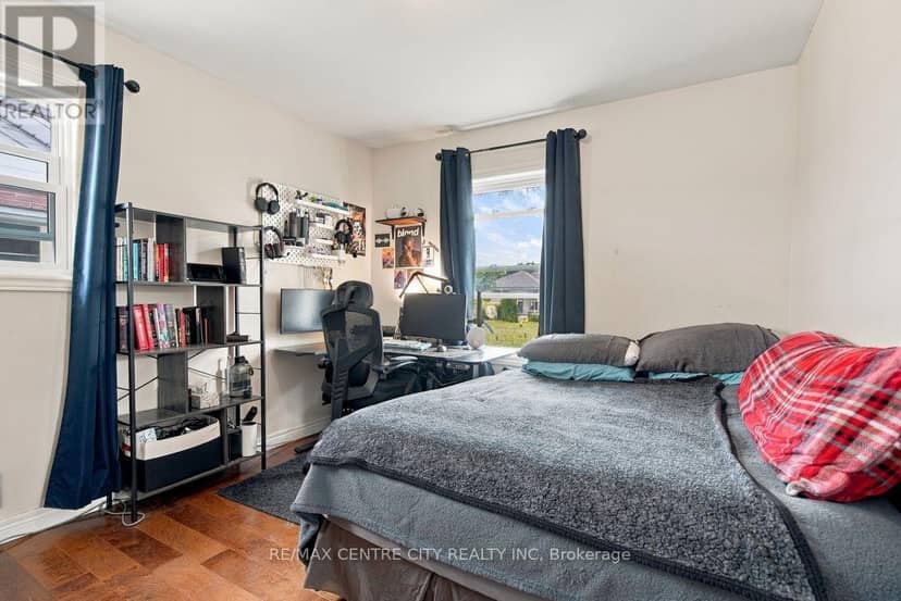 1570 Hansuld Street — photo 17 of 40