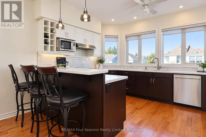 5 - 5 Cranberry Shores, Collingwood, photo 8