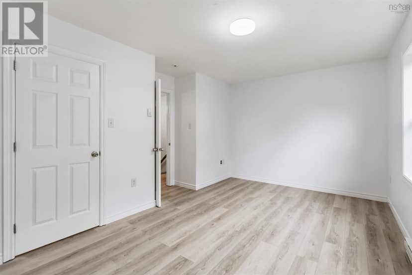 23 Aldergrove Drive — photo 16 of 34