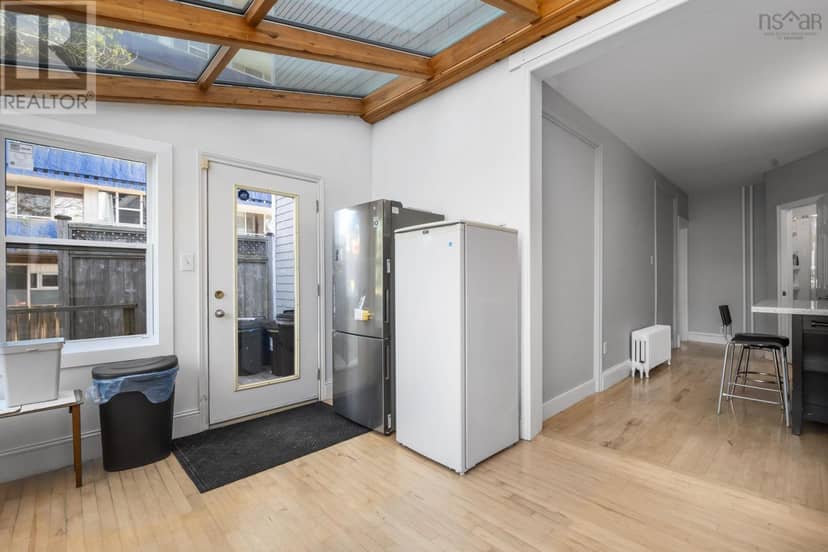 1531 lemarchant Street — photo 9 of 40