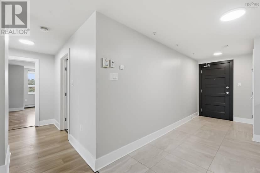 306 15 Kings Wharf Place — photo 19 of 35