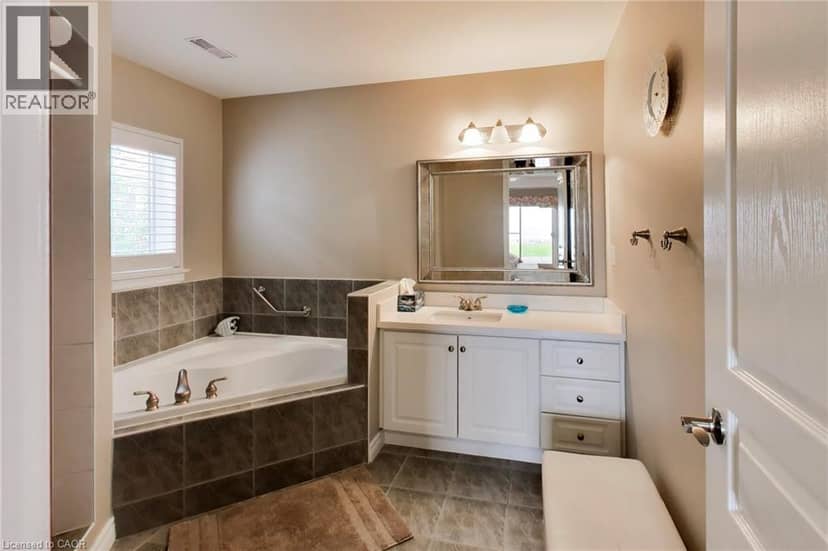 484 MILLEN Road Unit# 7 — photo 17 of 35