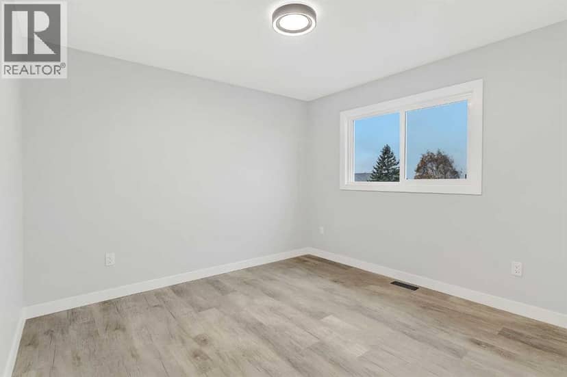 11313 94A Street — photo 23 of 39