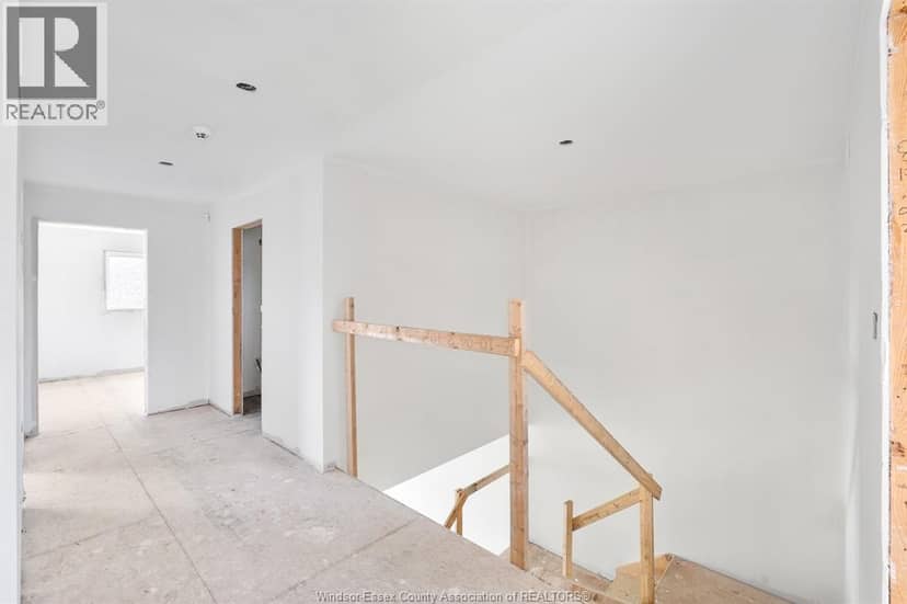 605 Hacket ROAD — photo 14 of 31