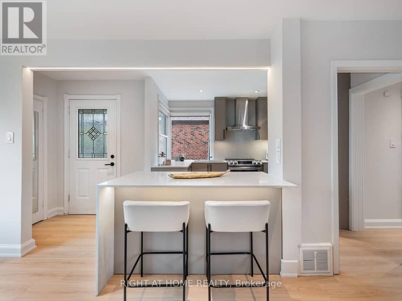 49 Amsterdam Avenue, Toronto, photo 5