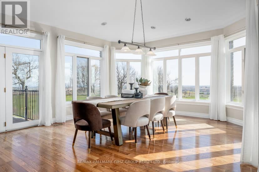 7472 Aked Road — photo 13 of 40