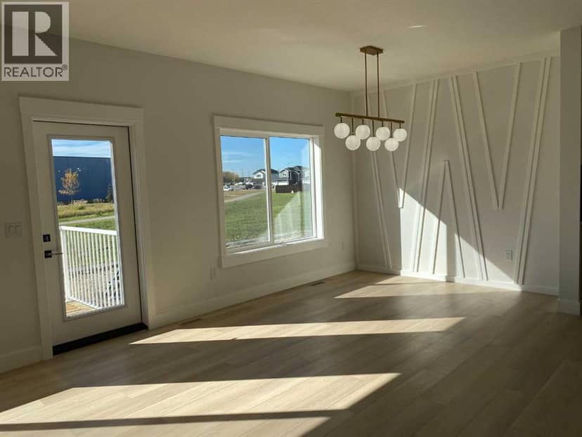 707 Mandalay Avenue NW — photo 17 of 32