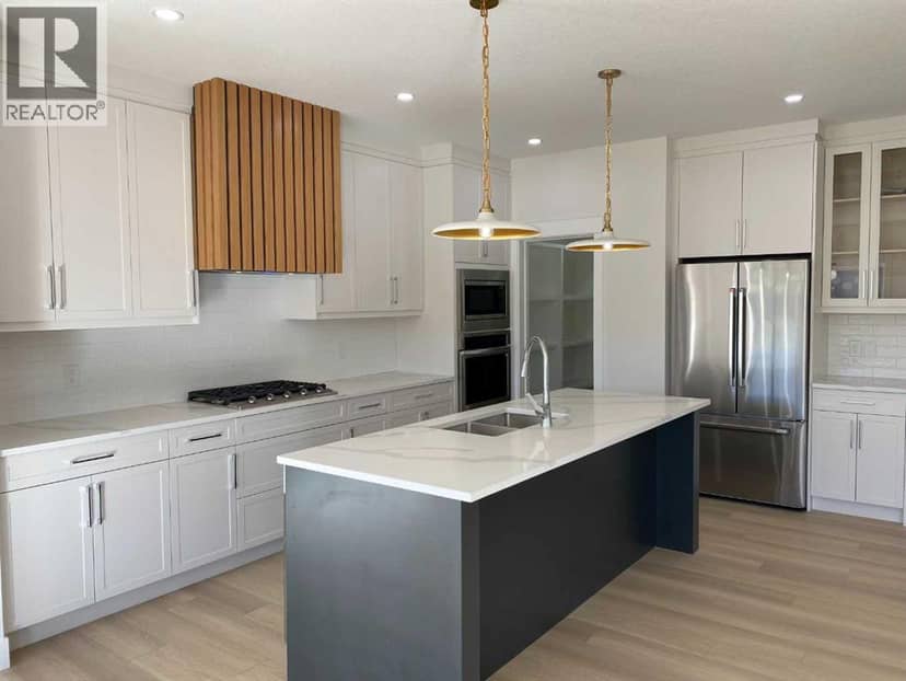 707 Mandalay Avenue NW, Carstairs, photo 5