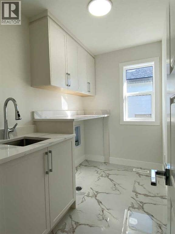 707 Mandalay Avenue NW — photo 30 of 32