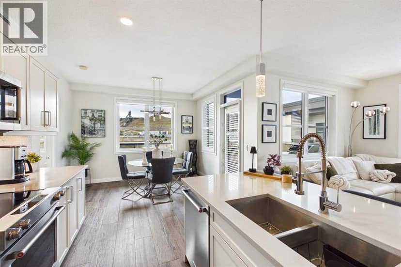 1410, 80 Greenbriar Place NW — photo 13 of 40