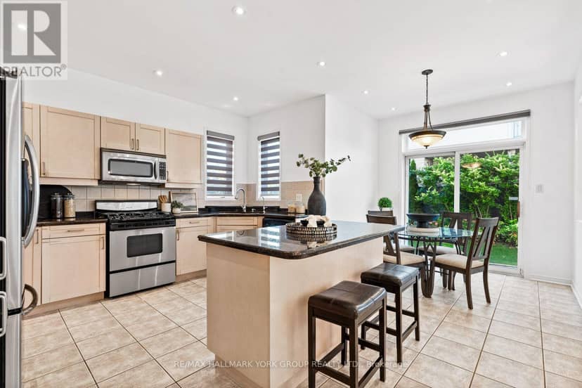 53 Catalina Crescent — photo 19 of 40