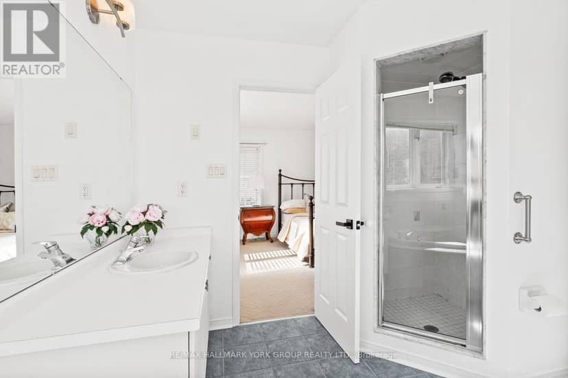 53 Catalina Crescent — photo 30 of 40