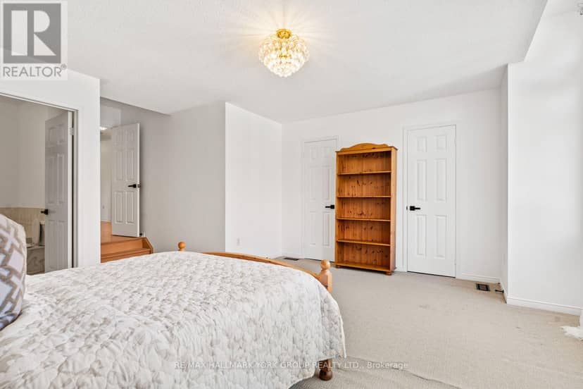 53 Catalina Crescent — photo 33 of 40