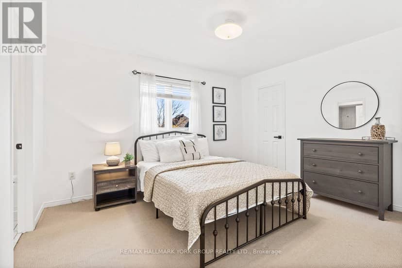 53 Catalina Crescent — photo 38 of 40
