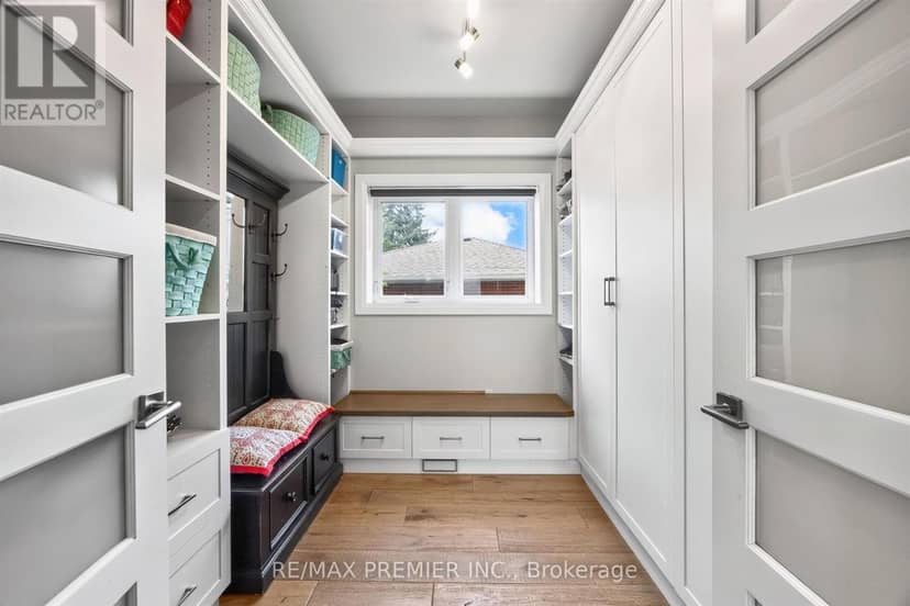 31 Malaren Road — photo 16 of 40