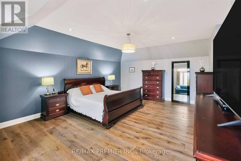 31 Malaren Road — photo 19 of 40