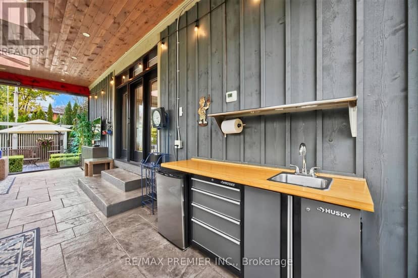 31 Malaren Road — photo 35 of 40